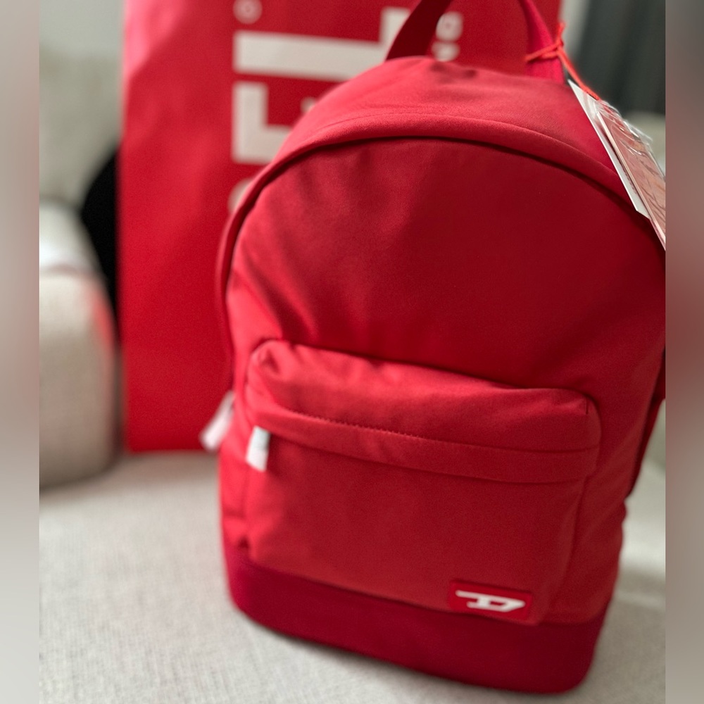 Diesel SOLID COLOR FARB BACKPACK WITH FRONT POCKET Red
